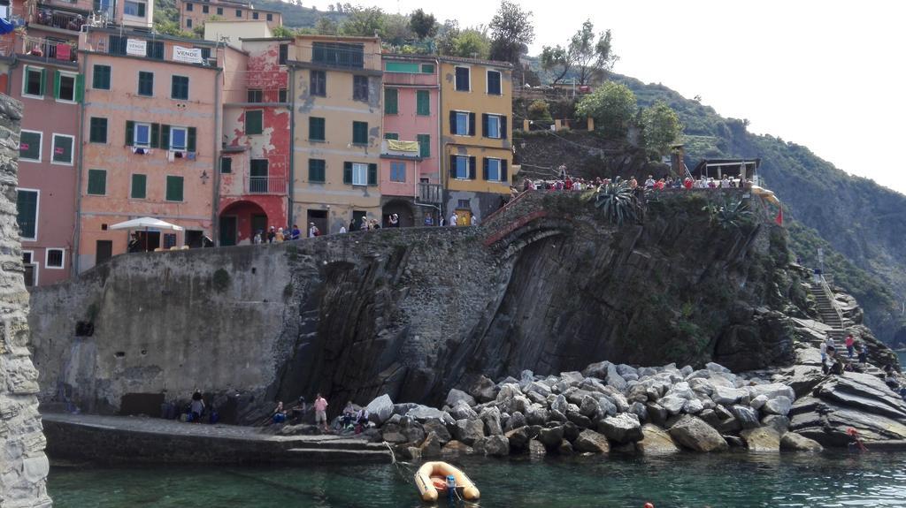 Sunset House Lägenhet Riomaggiore Exteriör bild